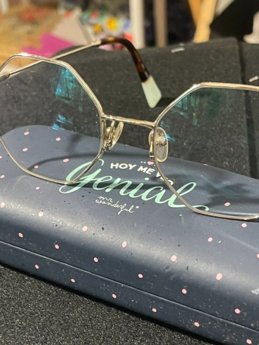 Eyeglass frames Eye size 50/19 -Mr. Wonderful Octagon shape gold